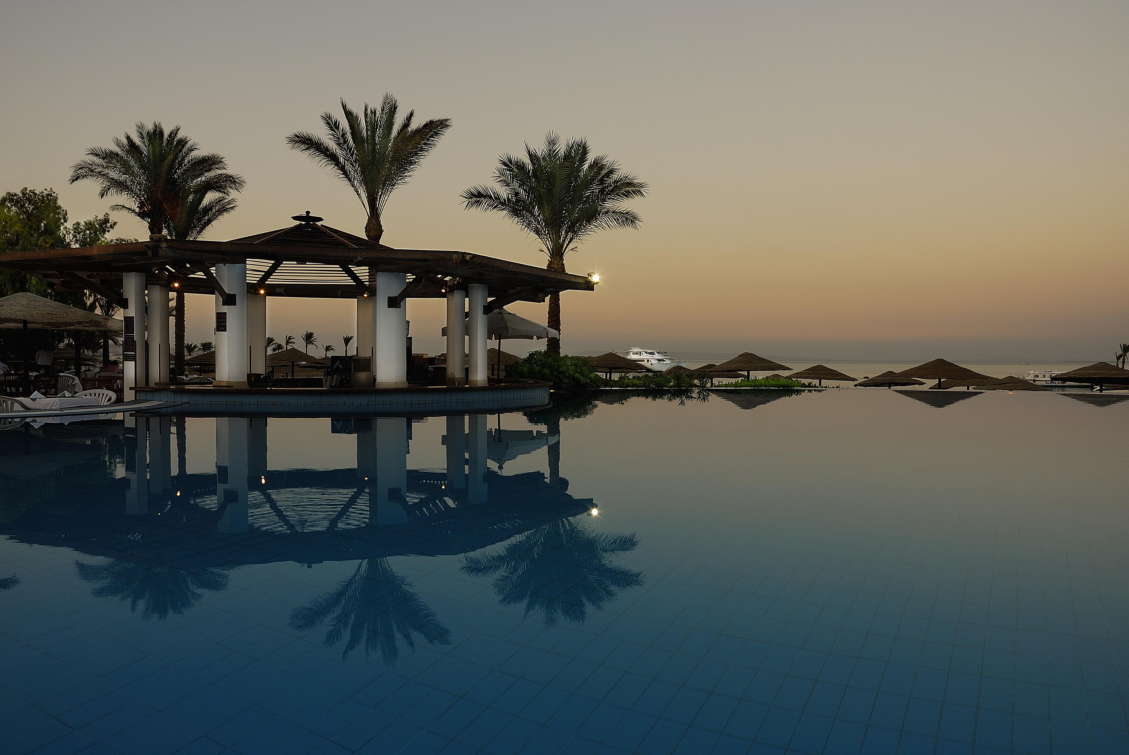 Jaz Elite Casa Del Mar Beach Hurghada Exterior foto The pool at the Four Seasons Resort Sharm El Sheikh