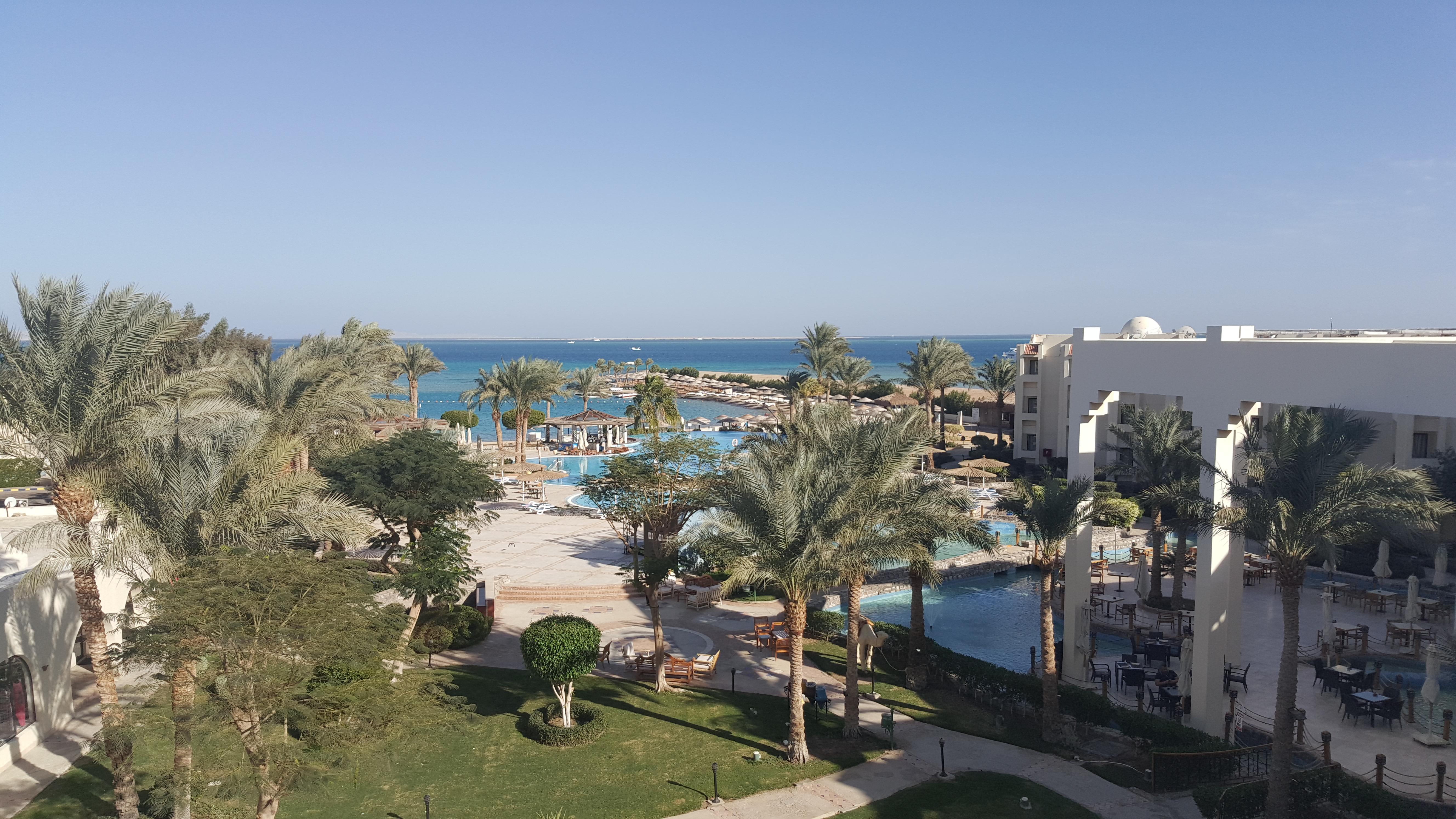 Jaz Elite Casa Del Mar Beach Hurghada Exterior foto View of the Red Sea from the Hilton Sharm El Sheikh