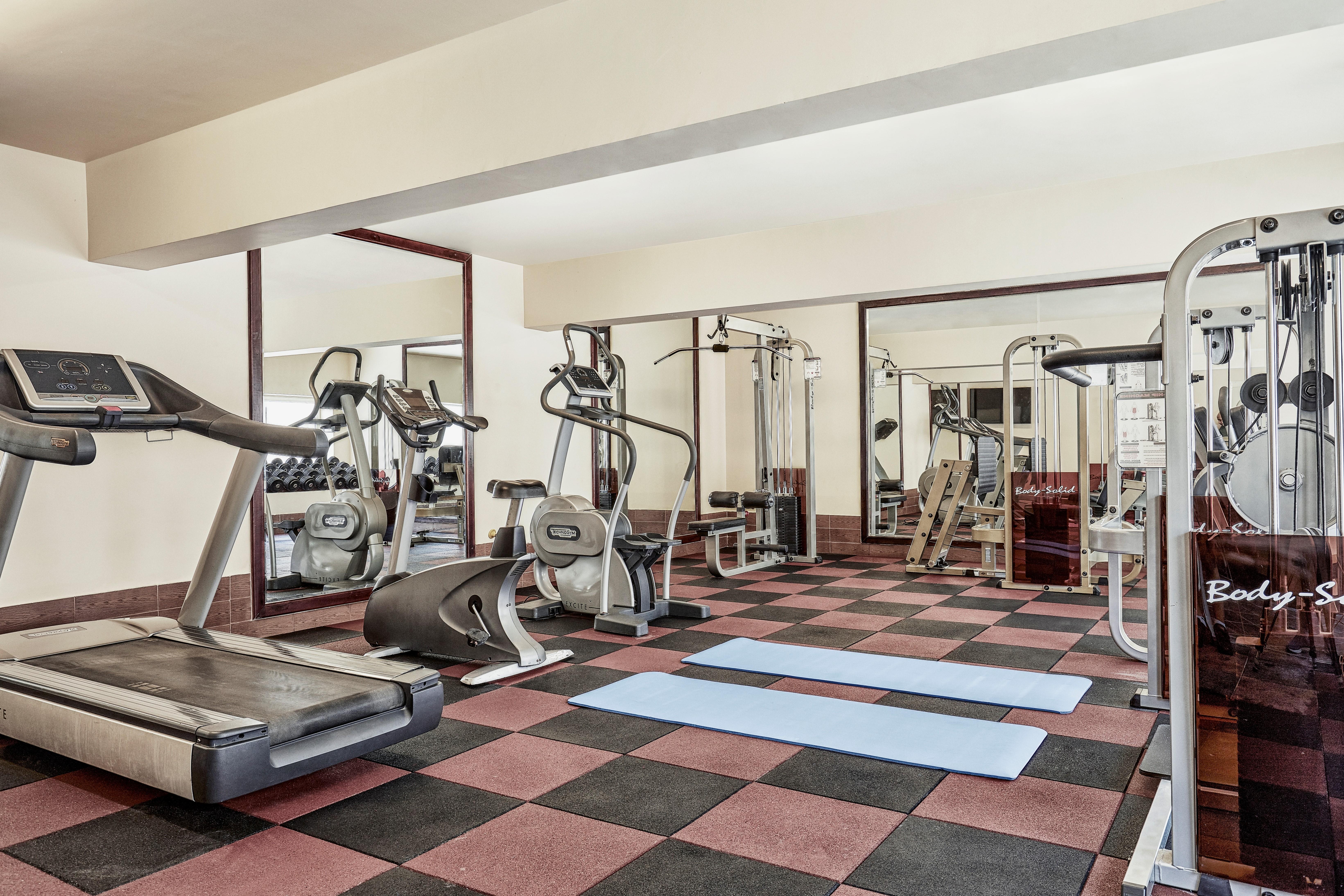 Jaz Elite Casa Del Mar Beach Hurghada Exterior foto The gym at the hotel